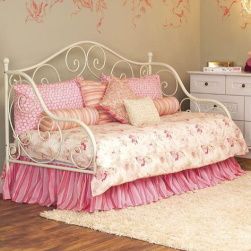Kovanaya-sofa-Maureen-photo