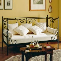 ZHeleznaya-krovat-sofa-Mary-image