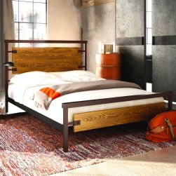 Stilnaya-krovat-v-stile-loft-iz-metalla-s-derevom-Agnes