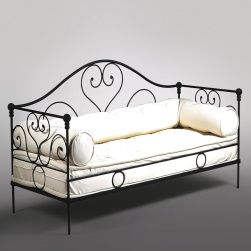 Metallicheskaya-krovat-sofa-Martha-photos