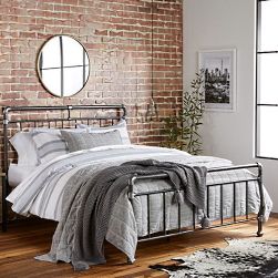 Krovat-v-stile-loft-iz-metalla-Zola