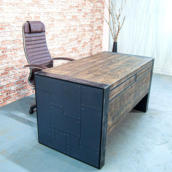 Rabochiy-stol-dlya-ofisa-v-stile-loft-Daimond-iz-metalla