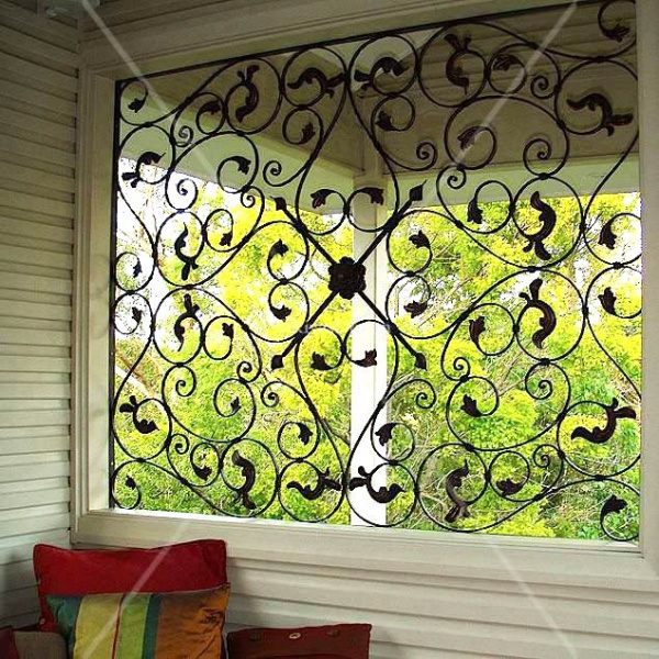 Kovanaya-peregorodka-Selena-photos